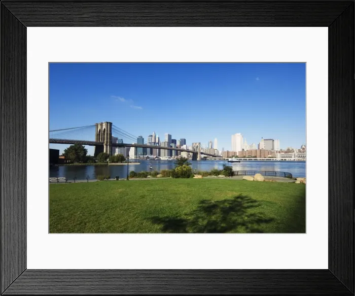 Framed Print : Brooklyn Bridge and Manhattan skyline