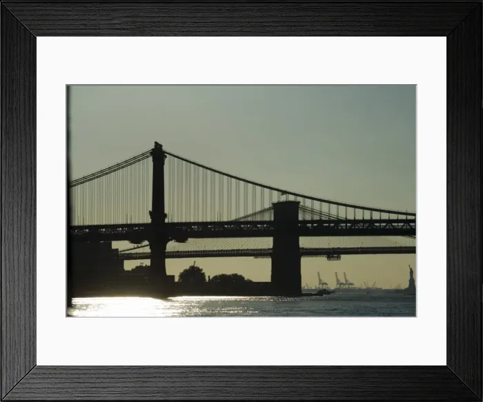 Framed Print : Manhattan Bridge in foreground and Brooklyn Bridge behind Framed Print : Manhattan Bridge in foreground and Brooklyn Bridge behind