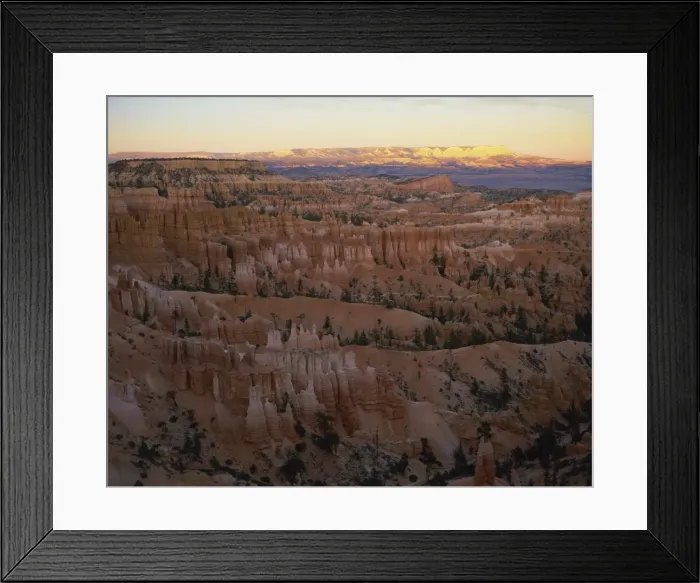 Framed Print : View of Bryce Canyon National Park in evening light Framed Print : View of Bryce Canyon National Park in evening light