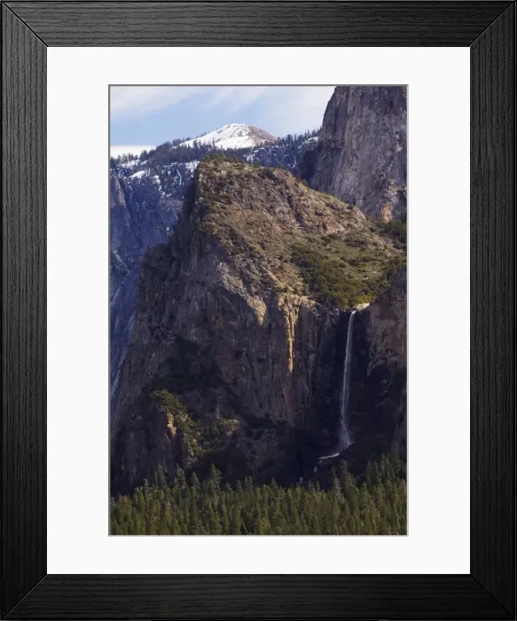 Framed Print : Bridal Veil Falls and Half Dome Peak in Yosemite Valley Framed Print : Bridal Veil Falls and Half Dome Peak in Yosemite Valley