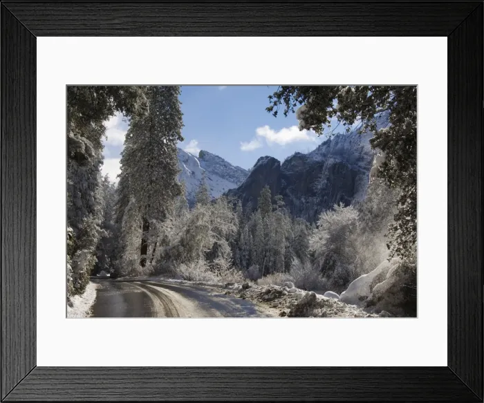 Framed Print : Fresh snow fall Framed Print : Fresh snow fall