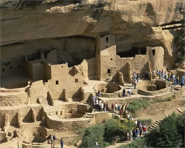Aerial view over the Cliff Palace crowded