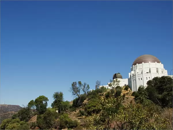 Griffiths Observatory and Hollywood sign in distance