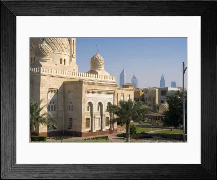 Framed Print : Jumeirah mosque with skyscrapers in the distance Framed Print : Jumeirah mosque with skyscrapers in the distance