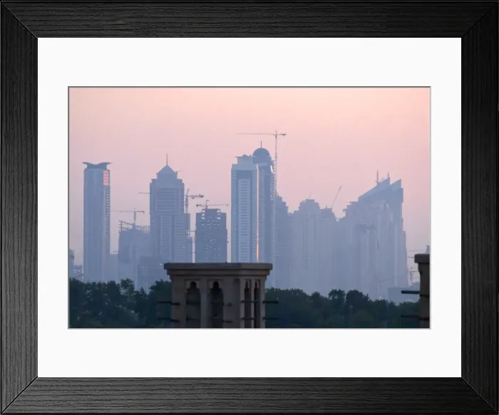 Framed Print : Dubai, United Arab Emirates Framed Print : Dubai, United Arab Emirates