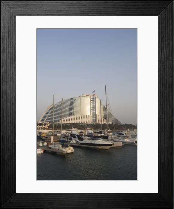 Framed Print : Jumeirah Beach Hotel Framed Print : Jumeirah Beach Hotel