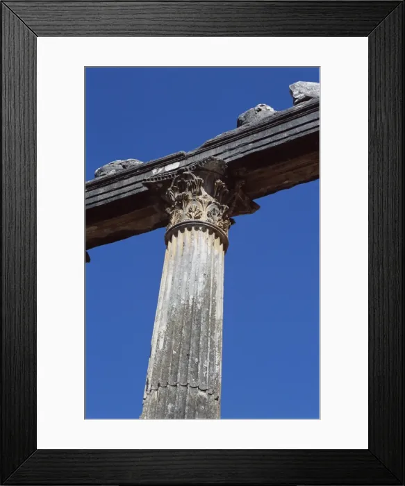 Framed Print : Detail of column at archaeological site Framed Print : Detail of column at archaeological site