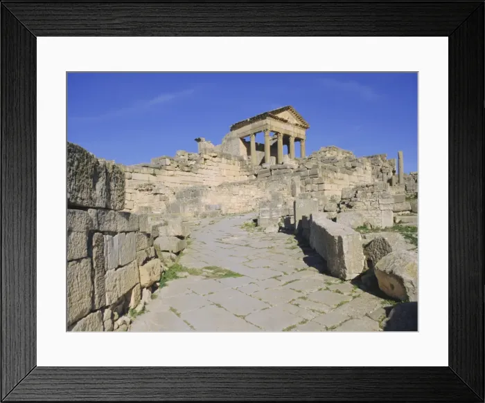 Framed Print : The Capitol from the bath Framed Print : The Capitol from the bath