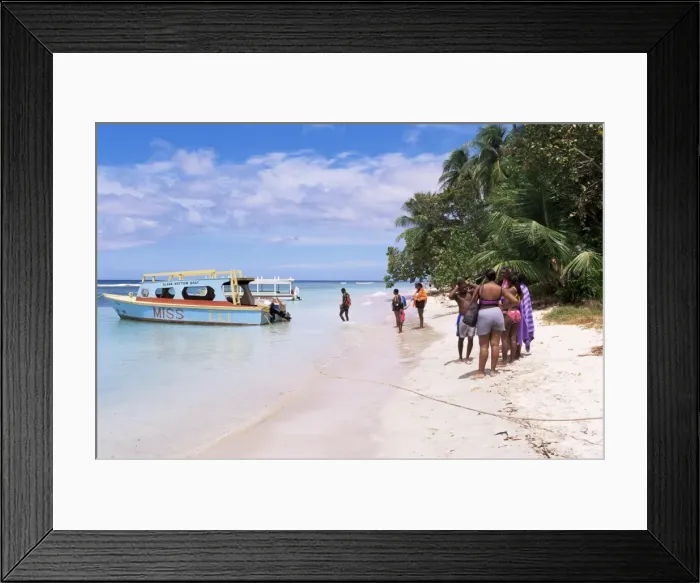 Framed Print : Tourists boarding a glass bottom boat at Pigeon Point Framed Print : Tourists boarding a glass bottom boat at Pigeon Point
