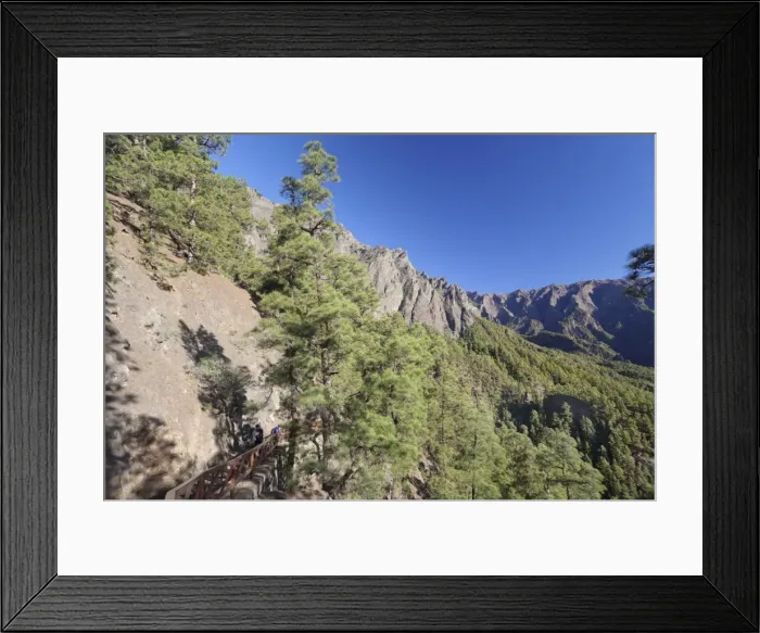 Framed Print : Hiking path from Los Brecitos through Caldera de Taburiente, Parque Nacional de la Framed Print : Hiking path from Los Brecitos through Caldera de Taburiente, Parque Nacional de la