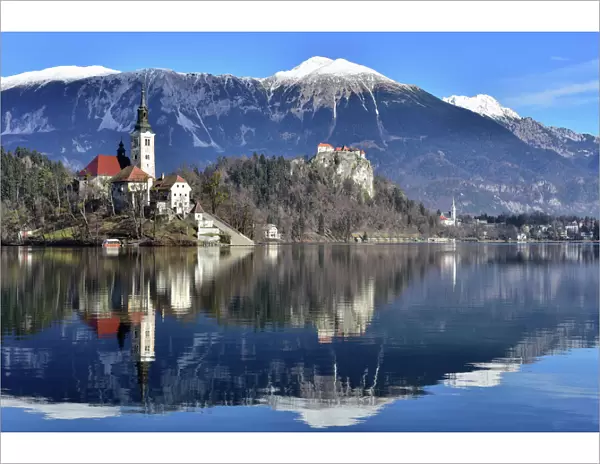 Lake Bled with Santa Maria Church (Church of Assumption), Gorenjska, Julian Alps