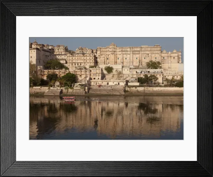 Framed Print : City Palace Museum in Udaipur seen from Lake Pichola, Udaipur, Rajasthan, India, Asia Framed Print : City Palace Museum in Udaipur seen from Lake Pichola, Udaipur, Rajasthan, India, Asia