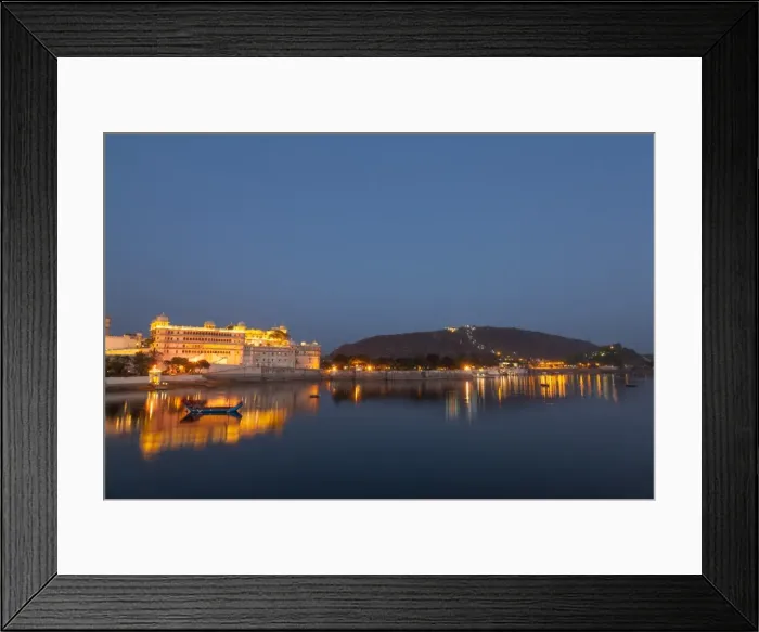 Framed Print : City Palace in Udaipur at night, reflected in Lake Pichola, Udaipur, Rajasthan, India Framed Print : City Palace in Udaipur at night, reflected in Lake Pichola, Udaipur, Rajasthan, India