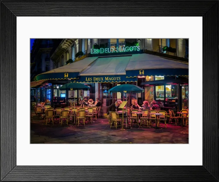 Framed Print : Parisian cafe, Paris, France, Europe Framed Print : Parisian cafe, Paris, France, Europe