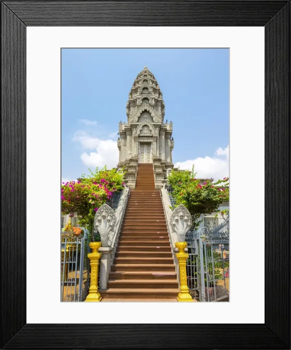 Framed Print : Great Stupa at Wat Ounalom, Phnom Penh, Cambodia, Indochina, Southeast Asia, Asia Framed Print : Great Stupa at Wat Ounalom, Phnom Penh, Cambodia, Indochina, Southeast Asia, Asia