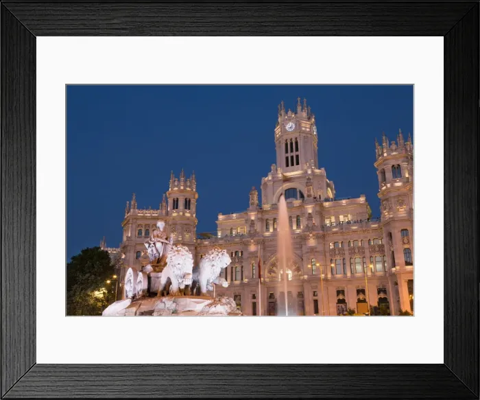 Framed Print : Fountain and Cybele Palace, formerly the Palace of Communication at night, Plaza de Cibeles Framed Print : Fountain and Cybele Palace, formerly the Palace of Communication at night, Plaza de Cibeles