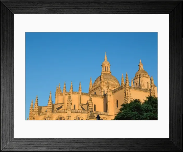 Framed Print : The imposing Gothic Cathedral of Segovia, Castilla y Leon, Spain, Europe Framed Print : The imposing Gothic Cathedral of Segovia, Castilla y Leon, Spain, Europe