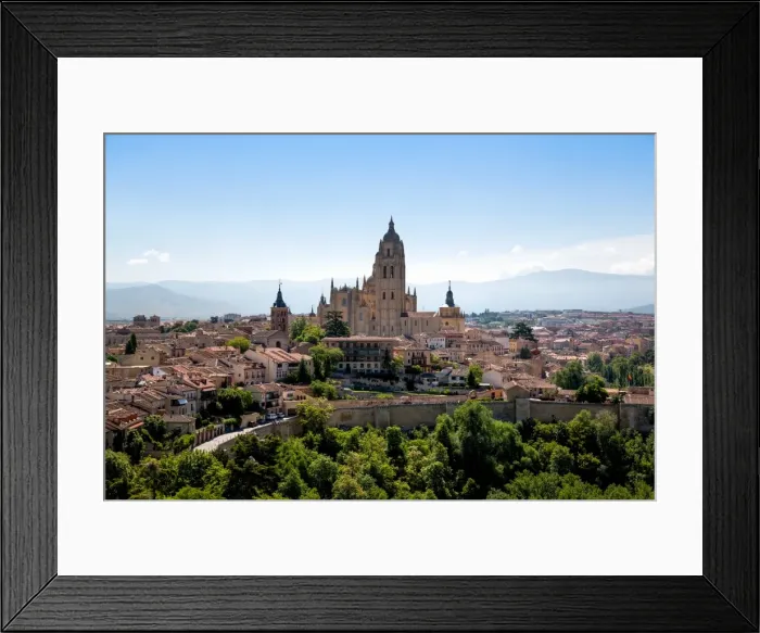 Framed Print : The imposing Gothic Cathedral of Segovia dominates the city, Segovia, Castilla y Leon Framed Print : The imposing Gothic Cathedral of Segovia dominates the city, Segovia, Castilla y Leon