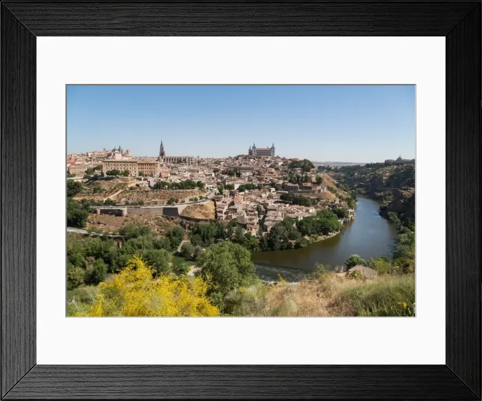 Framed Print : The River Tagus with the Alcazar and cathedral towering above the rooftops of Toledo Framed Print : The River Tagus with the Alcazar and cathedral towering above the rooftops of Toledo