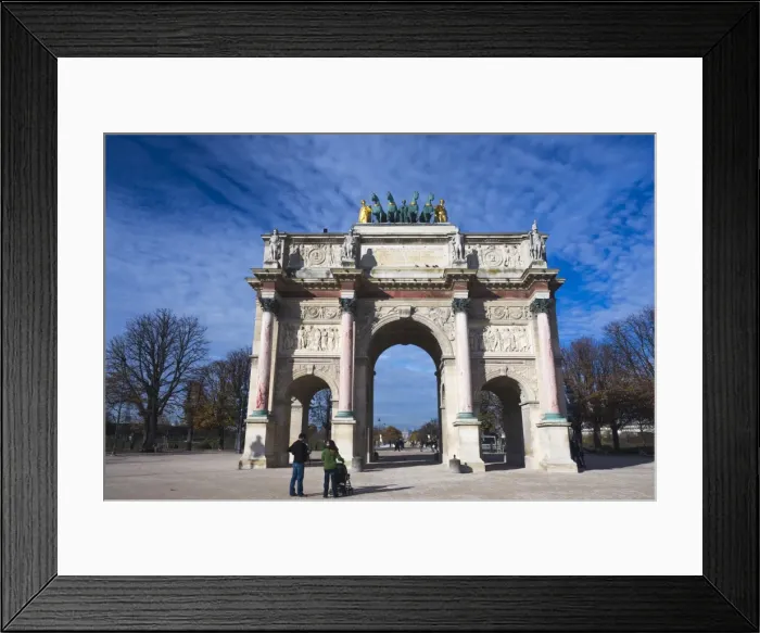Framed Print : Arc de Triomphe du Carrousel (Arc du Carrousel) near Musee du Louvre, Paris, France Framed Print : Arc de Triomphe du Carrousel (Arc du Carrousel) near Musee du Louvre, Paris, France
