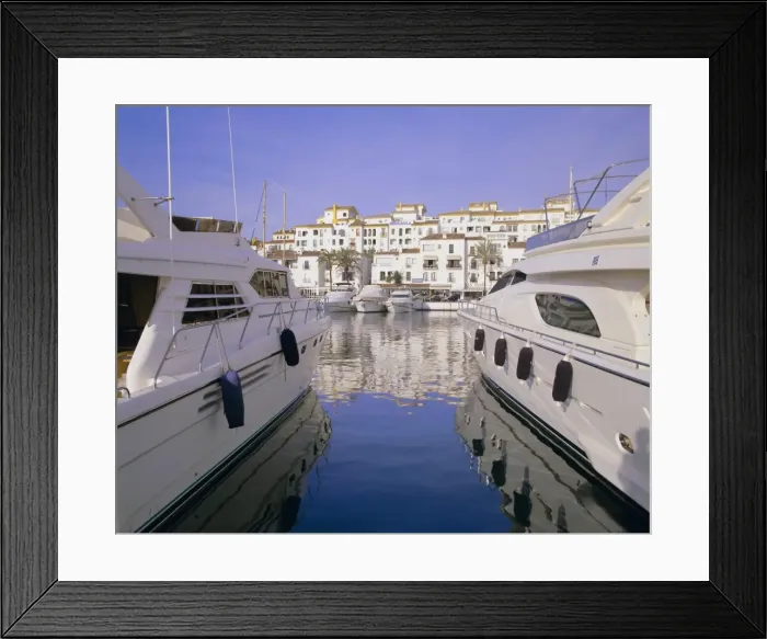 Framed Print : Puerto Banus Framed Print : Puerto Banus
