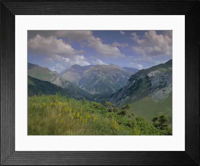 Framed Print : Pico de Anayet from Col de Somport Framed Print : Pico de Anayet from Col de Somport