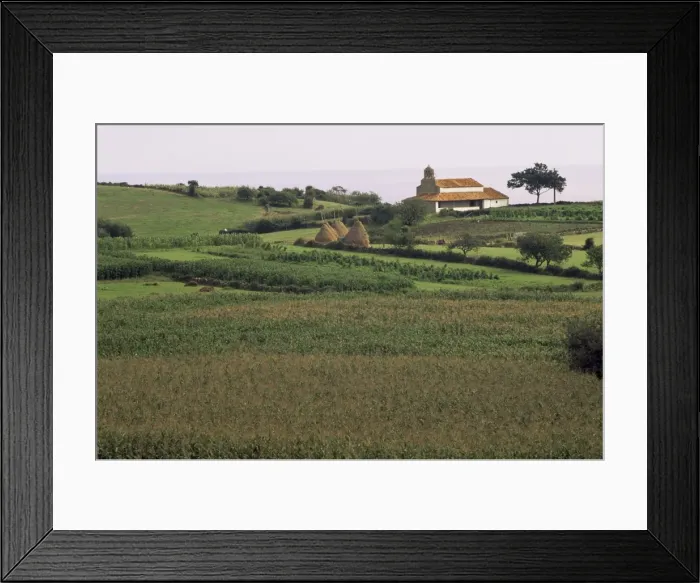 Framed Print : Santa Mera