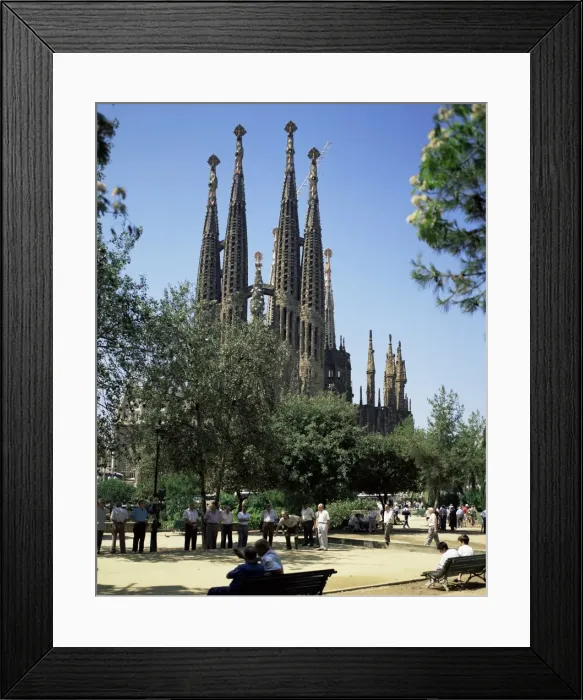 Framed Print : Gaudis Sagrada Familia Framed Print : Gaudis Sagrada Familia