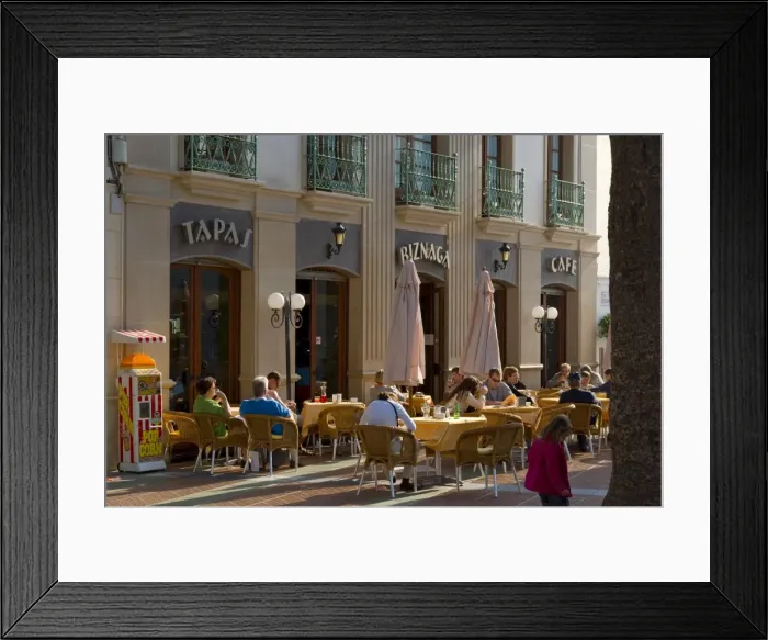 Framed Print : Outdoor cafe Framed Print : Outdoor cafe