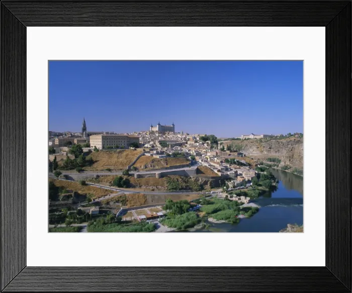Framed Print : Panorama of the city across the Rio Tajo (River Tagus) Framed Print : Panorama of the city across the Rio Tajo (River Tagus)
