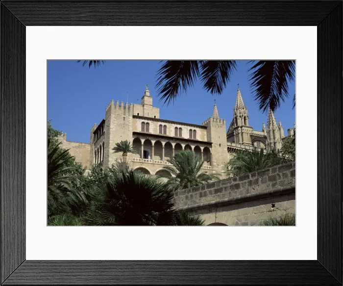 Framed Print : The Almudaina Palace Framed Print : The Almudaina Palace