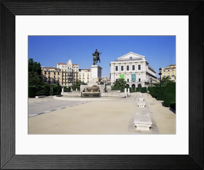 Framed Print : Plaza de Oriente and Palacio Real Framed Print : Plaza de Oriente and Palacio Real