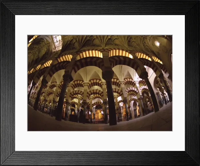 Framed Print : Interior of the Great Mosque (Mezquita) Framed Print : Interior of the Great Mosque (Mezquita)