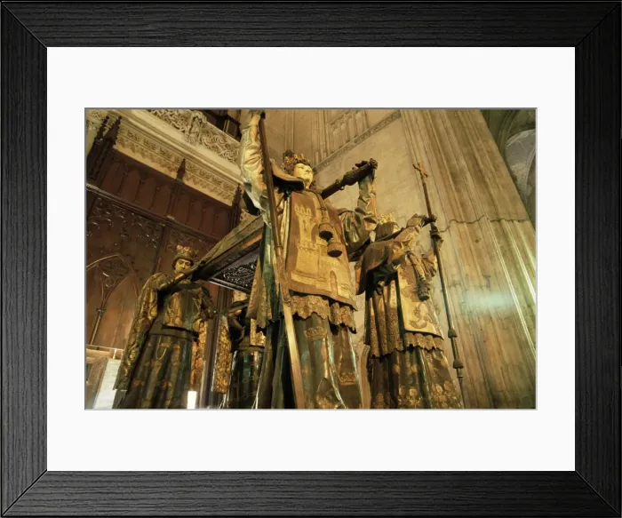 Framed Print : Coffin with the assumpted bones of Christopher Columbus Framed Print : Coffin with the assumpted bones of Christopher Columbus
