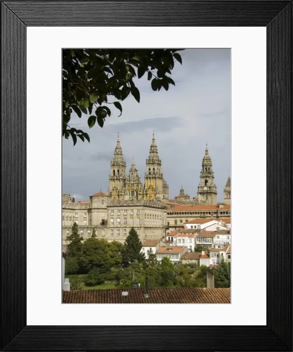 Framed Print : Santiago Cathedral with the Palace of Raxoi in foreground Framed Print : Santiago Cathedral with the Palace of Raxoi in foreground