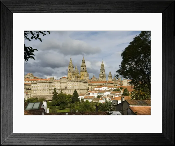 Framed Print : Santiago Cathedral with the Palace of Raxoi in foreground Framed Print : Santiago Cathedral with the Palace of Raxoi in foreground