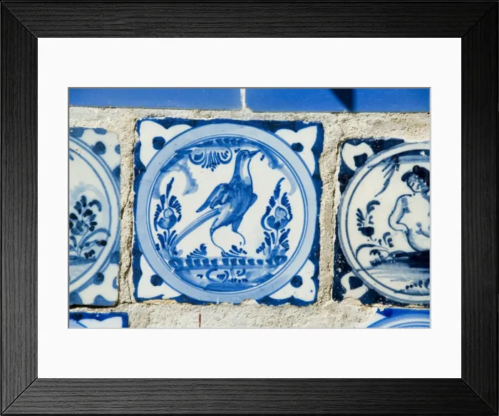 Framed Print : Detail of tile in the gardens of the Real Alcazar Framed Print : Detail of tile in the gardens of the Real Alcazar