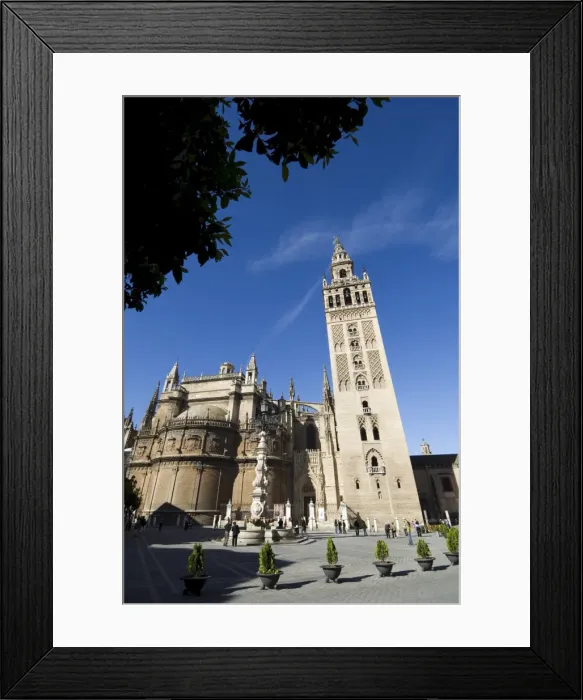 Framed Print : Seville Cathedral and La Giralda Framed Print : Seville Cathedral and La Giralda