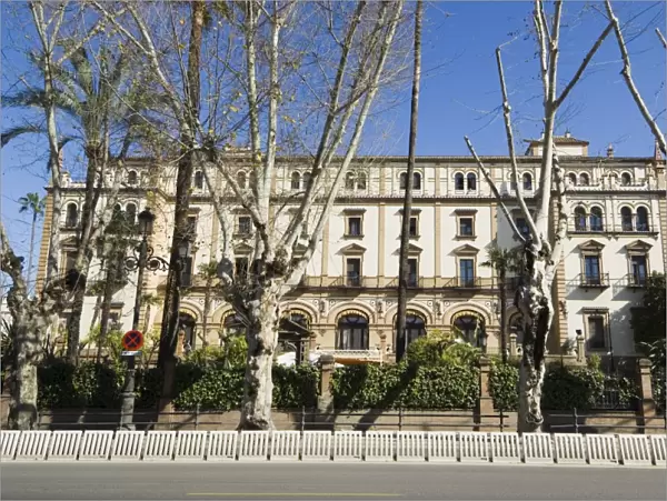 Hotel Alfonso VIII in the Parque Maria Luisa district