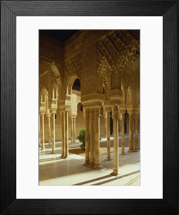 Framed Print : The Court of the Lions in the Alhambra Palace in Granada Framed Print : The Court of the Lions in the Alhambra Palace in Granada