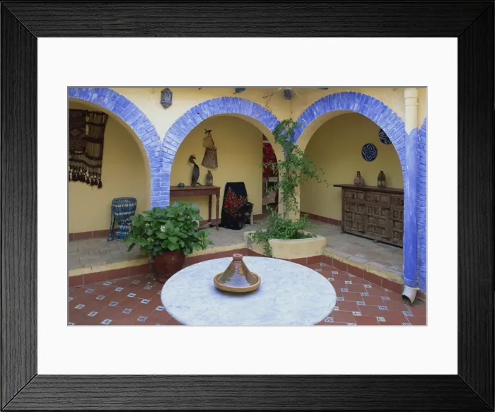Framed Print : Interior patio in a house in Andalucia (Andalusia) Framed Print : Interior patio in a house in Andalucia (Andalusia)
