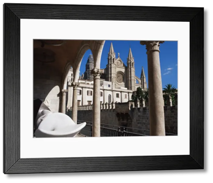 Framed Print : Palma Cathedral seen from Palau March Framed Print : Palma Cathedral seen from Palau March
