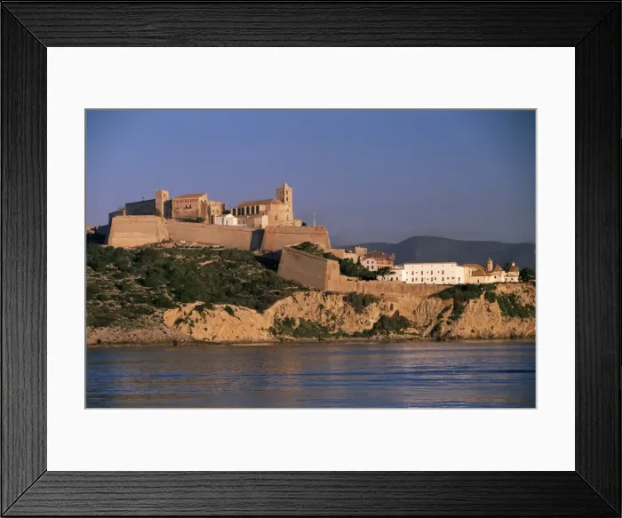 Framed Print : The walls and old centre of Ibiza town (d Alt Villa) (Alta Vila) Framed Print : The walls and old centre of Ibiza town (d Alt Villa) (Alta Vila)