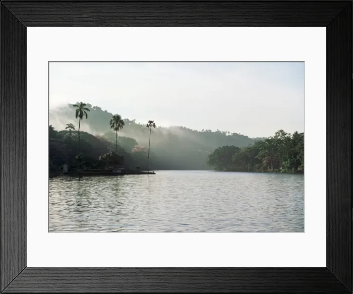 Framed Print : Early morning view over Kandy Lake Framed Print : Early morning view over Kandy Lake