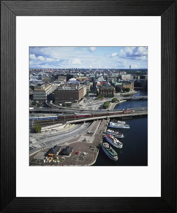 Framed Print : Norrmalm waterfront with cruise boats Framed Print : Norrmalm waterfront with cruise boats
