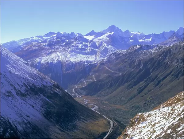 View to the Grimsel Pass from west of the Furka Pass