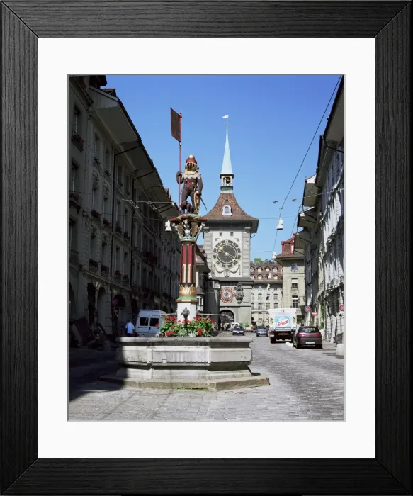 Framed Print : Kramgasse and the Zeitglockenturm Framed Print : Kramgasse and the Zeitglockenturm