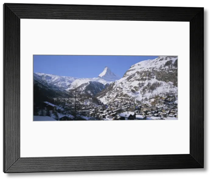 Framed Print : The town of Zermatt and the Matterhorn mountain Framed Print : The town of Zermatt and the Matterhorn mountain