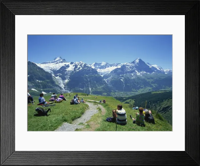 Framed Print : Walkers resting at First and looking to Schreckhorn Framed Print : Walkers resting at First and looking to Schreckhorn