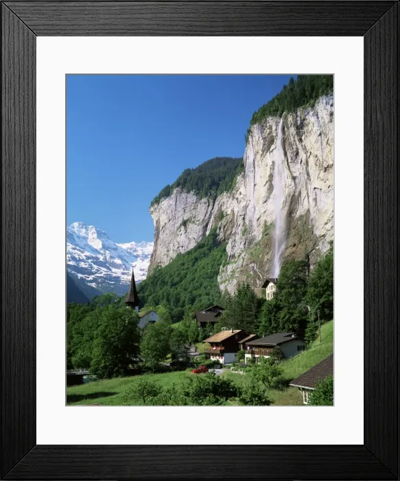 Framed Print : Lauterbrunnen and Staubbach Falls Framed Print : Lauterbrunnen and Staubbach Falls